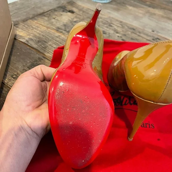 Beige leather patent, 4” heels - Picture 2 of 6